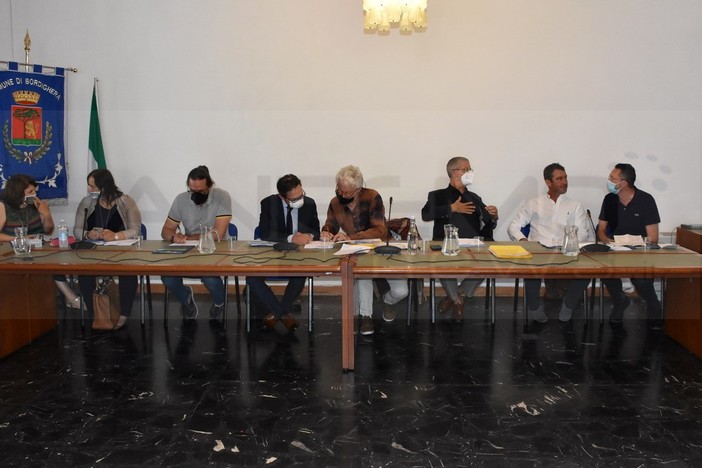 Mozione di ‘Civicamente Bordighera’: “Riconoscere e affrontare l’eccesso di rumore notturno durante l’estate