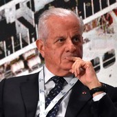 M5S Intemelio critica Claudio Scajola: “No a pressioni sugli studiosi”, polemica dopo l’incontro al liceo Vieusseux