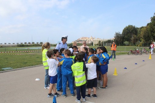 Diano Marina: sicurezza stradale per i bimbi del nido, al via un progetto pilota Diano Marina: sicurezza stradale per i bimbi del nido, al via un progetto pilota