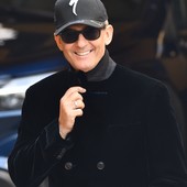 Fiorello indagato a Imperia per diffamazione: "Bella sensazione, mi sento importante!" Fiorello indagato a Imperia per diffamazione: "Bella sensazione, mi sento importante!"