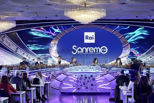 Le immagini dalla sala stampa del Casinò di Sanremo Le immagini dalla sala stampa del Casinò di Sanremo