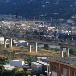 Code sull'autostrada e caselli chiusi a Ventimiglia: un lettore "Perchè non vengono adottate le 'vignette' come in Svizzera?" Code sull'autostrada e caselli chiusi a Ventimiglia: un lettore "Perchè non vengono adottate le 'vignette' come in Svizzera?"