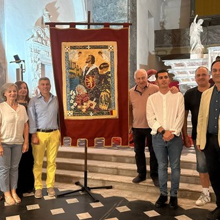 Ventimiglia svela il Drappo d’Onore 2026 e celebra cinquant'anni di storia con la mostra "Cammino nella Storia – Trame di Storia" (Foto) Ventimiglia svela il Drappo d’Onore 2026 e celebra cinquant'anni di storia con la mostra "Cammino nella Storia – Trame di Storia" (Foto)