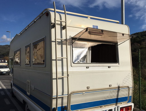 Imperia: a Barcheto scatta la protesta dei residenti per gli eventi di un vicino centro sociale Imperia: a Barcheto scatta la protesta dei residenti per gli eventi di un vicino centro sociale