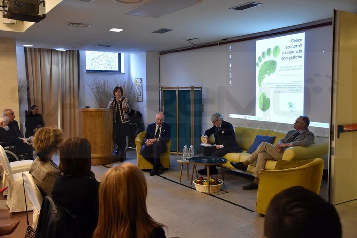 Energie rinnovabili: un convegno organizzato dal gruppo Cozzi Parodi sul futuro del 'green' (Foto e Video)