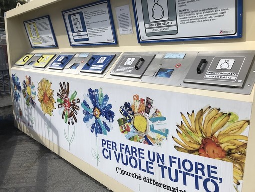 Il centro raccolta rifiuti informatizzato nella zona di Porto Vecchio Il centro raccolta rifiuti informatizzato nella zona di Porto Vecchio