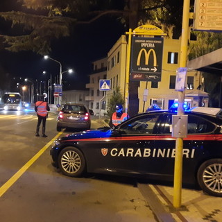 Imperia: rubano il bancomat e si impossessano di 2.000 euro, due francesi arrestati a tempo di record