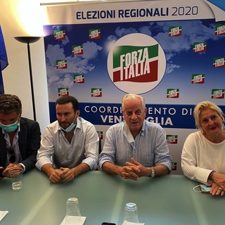 Le immagini della conferenza stampa