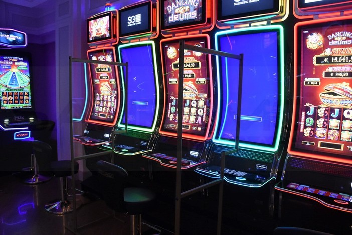 Sanremo: luglio con segno meno al 15% rispetto al 2019 per il Casinò, complici anche le code in autostrada