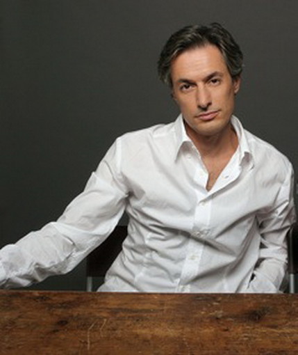 Sanremo: Cesare Malfatti dei La Crus, unico artista ad esibirsi fuori dall'Ariston