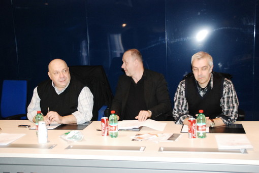 Terminano oggi le audizioni di Area Sanremo, ecco la Commissione 'SanremoDoc' Terminano oggi le audizioni di Area Sanremo, ecco la Commissione 'SanremoDoc'