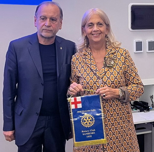 Il Rotary Club Sanremo ospita il Dirigente Superiore della Polizia di Stato dr. Claudio Clemente Il Rotary Club Sanremo ospita il Dirigente Superiore della Polizia di Stato dr. Claudio Clemente