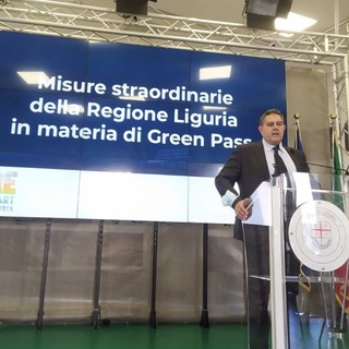 La conferenza stampa del presidente Giovanni Toti