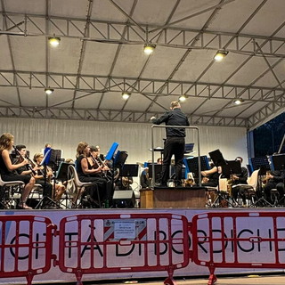 Bordighera, i Giardini Lowe inaugurano "Note d'Estate" con il concerto della Banda Musicale Borghetto San Nicolò – Città di Bordighera