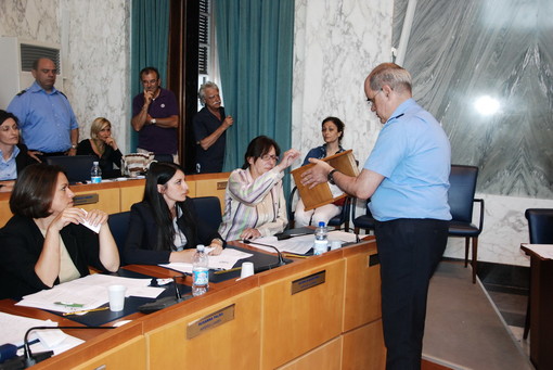 Imperia: risposte della coalizione di maggioranza ai cittadini, i complimenti di 'Imperia cambia' Imperia: risposte della coalizione di maggioranza ai cittadini, i complimenti di 'Imperia cambia'