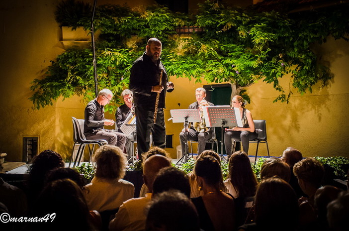 Cervo: anche l'Assessore regionale Ilaria Cavo ieri sera al concerto del quintetto di fiati del Carlo Felice