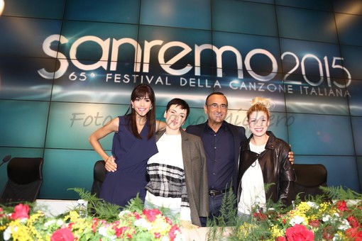 #Festival2015: Carto Conti chiude in bellezza, questa è l'edizione dei record, la più breve e la più vista negli ultimi 10 anni