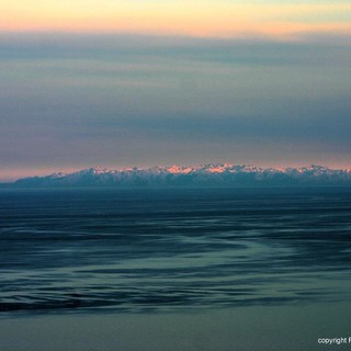 Si vede la Corsica? Quante volte l'abbiamo vista dalla costa: ora è nato anche un gruppo su Facebook
