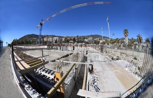 Il cantiere del Palazzetto dello Sport di Sanremo