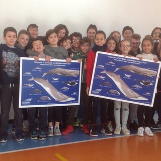 Sanremo: gli studenti della scuola media Alighieri incontrano i Consoli del Mare (Foto) Sanremo: gli studenti della scuola media Alighieri incontrano i Consoli del Mare (Foto)