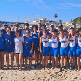 Prima manifestazione italiana congiunta di Beach Sprint Rowing & Canoe: a Sanremo Under 16 protagonisti tra mare e spiaggia Prima manifestazione italiana congiunta di Beach Sprint Rowing & Canoe: a Sanremo Under 16 protagonisti tra mare e spiaggia