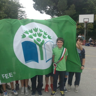 E' stata assegnata la 'Bandiera Verde' di Legambiente a 10 reltà sostenibili dell'arco alpino: c'è anche Mendatica