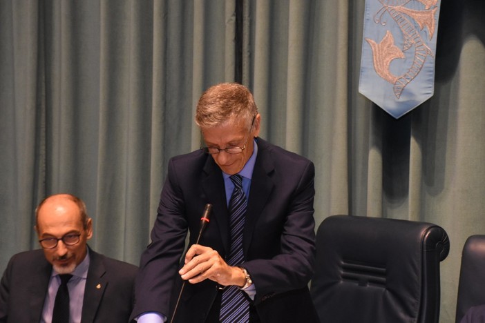 Imperia: Pino Camiolo è il neo presidente del Consiglio Comunale. Gianfranco Gaggero eletto suo vice Imperia: Pino Camiolo è il neo presidente del Consiglio Comunale. Gianfranco Gaggero eletto suo vice