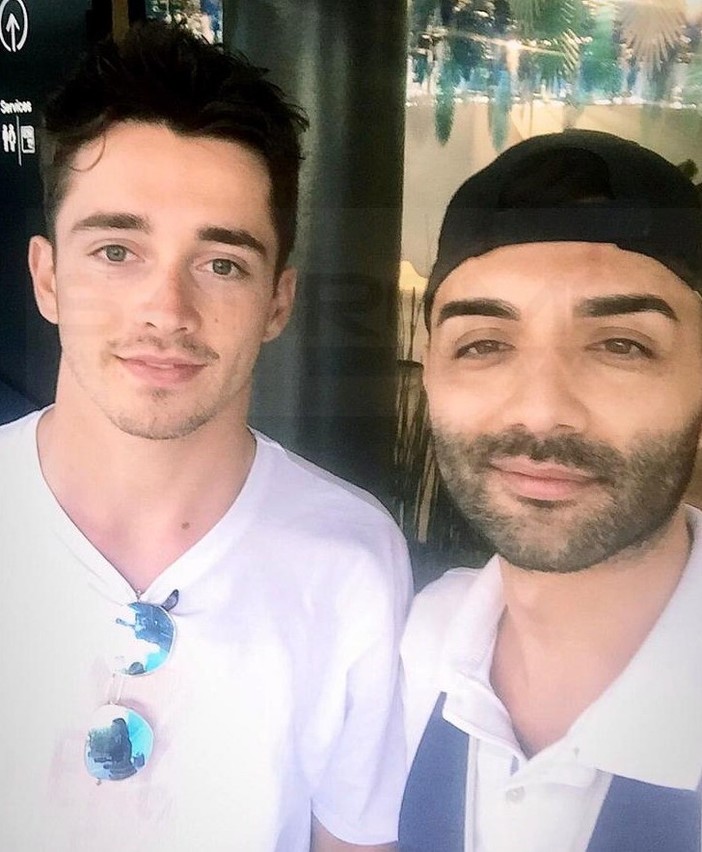 Sanremo: dopo due vittorie in 8 giorni in Formula 1 Charles Leclerc ha fatto visita a 'The Mall' (Foto) Sanremo: dopo due vittorie in 8 giorni in Formula 1 Charles Leclerc ha fatto visita a 'The Mall' (Foto)
