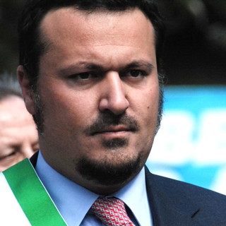 Sanremo: tentata truffa sui lavori di Palazzo Nota, il sindaco ringrazia l'incaricata della progettazione dei lavori di restauro Sanremo: tentata truffa sui lavori di Palazzo Nota, il sindaco ringrazia l'incaricata della progettazione dei lavori di restauro