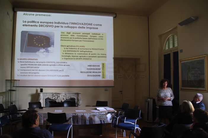 Le immagini dall'Istituto Regionale per la Floricoltura