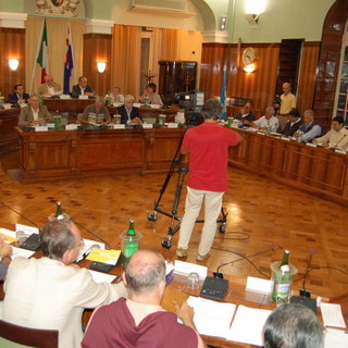 Sanremo: consiglieri pronti alla battaglia 'trasparenza' su commissione edilizia e nucleo di valutazione