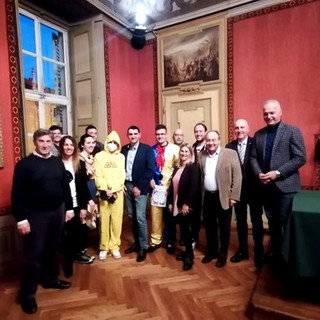 A Fossano ritorna il Carnevale, attesi carri allegorici e 1.200 figuranti (VIDEO)