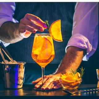 ‘Cocktailsmania Cna’ Summer Edition 2025: il corso che trasforma la passione per il bartending in arte