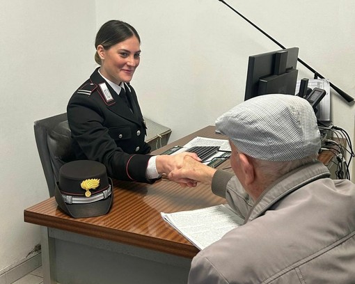 Truffato da finti carabinieri, 70enne di Sanremo recupera 20mila euro e dona agli orfani dell’Arma Truffato da finti carabinieri, 70enne di Sanremo recupera 20mila euro e dona agli orfani dell’Arma