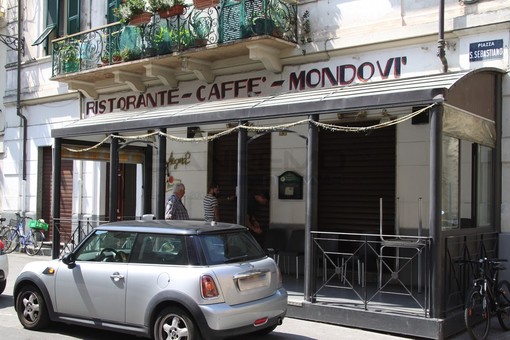Sanremo: dopo la tragedia del 21 giugno riapre stamane il bar 'Mondovì' che fu di Fernando Foschini