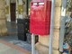 Sanremo: dopo il 'crollo' di lunedì scorso è tornata nuova ed operativa la cassetta delle lettere di piazza Colombo (Foto)