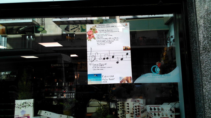 Anche i cartelloni del centro disabili atelier ‘Il liocorno’ dedicati ai liguri del Festival di Sanremo