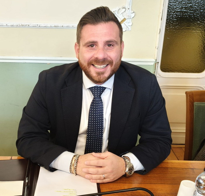 Ventimiglia, Amarella (Forza Italia): "Soddisfazione per la permanenza del segretario comunale Veziano" Ventimiglia, Amarella (Forza Italia): "Soddisfazione per la permanenza del segretario comunale Veziano"