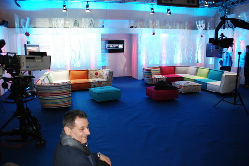 Festival di Sanremo 2012: a 'Casa Sanremo' interrotti gli eventi per guardare la serata