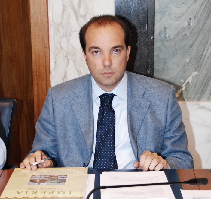 Imperia a vocazione turistica: Risso "Perchè non si è lavorato a rendere le spiagge più pulite" Imperia a vocazione turistica: Risso "Perchè non si è lavorato a rendere le spiagge più pulite"