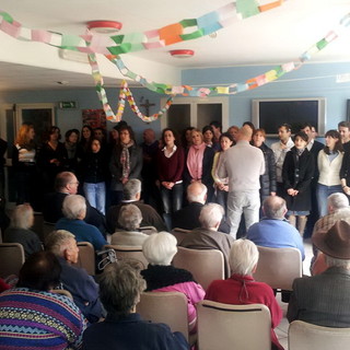 Vallecrosia: il coro della Diocesi di Roma ha cantato per la fondazione 'Rachele Zitomirski'