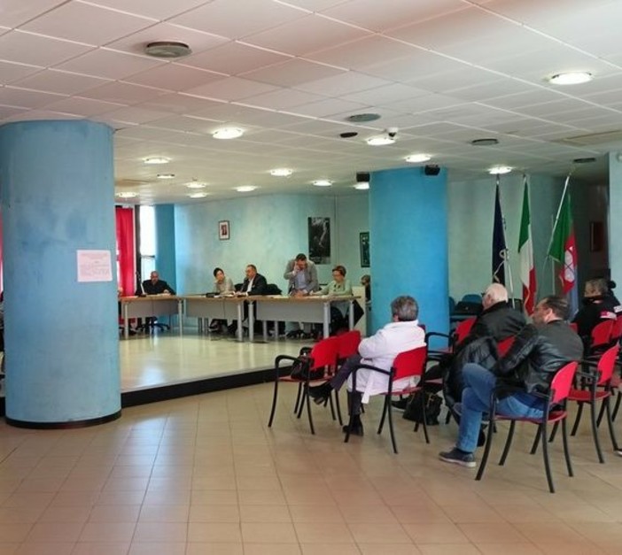 Vallecrosia approva il regolamento per la concessione di patrocinio comunale e contributi alle associazioni
