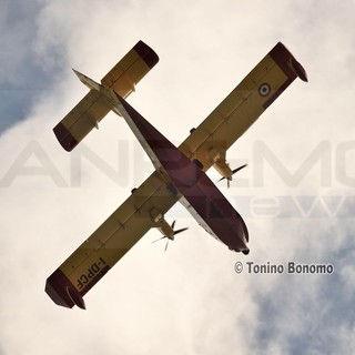 Spento l'incendio di ieri sul Faudo nella notte soccorritori impegnati in quello divampato nella zona di Vasia