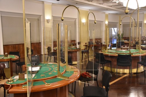 Sanremo: a novembre via le paratie di plexiglass al Casinò, Battistotti "Ora siamo più sicuri nei presidi anti contagio" (Video)