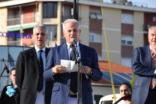 Imperia: inaugurata la ventesima edizione delle Vele d'Epoca. Claudio Scajola "Tireremo il porto fuori dalle secche" (Video) Imperia: inaugurata la ventesima edizione delle Vele d'Epoca. Claudio Scajola "Tireremo il porto fuori dalle secche" (Video)