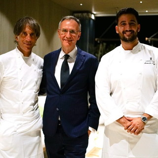 Milano incontra Sanremo: sold out per la magia a quattro mani degli chef Oldani e Schiavon sulla terrazza dell'Europa Palace Milano incontra Sanremo: sold out per la magia a quattro mani degli chef Oldani e Schiavon sulla terrazza dell'Europa Palace