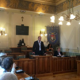 Imperia: Conferenza dei Sindaci in Provincia sui rifiuti, assente l'Assessore Paita e manca il numero legale Imperia: Conferenza dei Sindaci in Provincia sui rifiuti, assente l'Assessore Paita e manca il numero legale