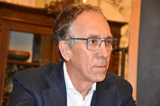 Il sindaco Alberto Biancheri in conferenza stampa Il sindaco Alberto Biancheri in conferenza stampa