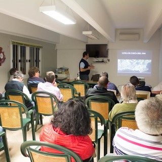 Santo Stefano al Mare: ieri si è svolta un'importante conferenza sul parco costiero e sul riutilizzo della posidonia Santo Stefano al Mare: ieri si è svolta un'importante conferenza sul parco costiero e sul riutilizzo della posidonia