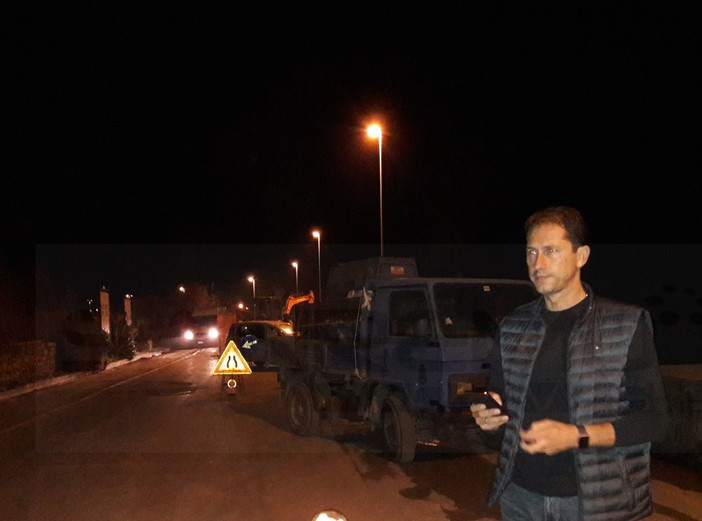 Diano Marina: sta tornando l'acqua dai rubinetti, Za Garibaldi "Un grazie a tutti gli operai che hanno lavorato" Diano Marina: sta tornando l'acqua dai rubinetti, Za Garibaldi "Un grazie a tutti gli operai che hanno lavorato"
